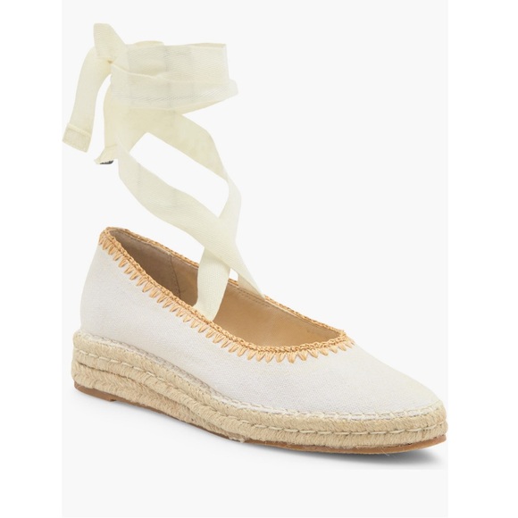 Dolce Vita Morgan Platform Flats Ivory Canvas Women’s 8 Wraparound Ankle Strap - Picture 1 of 14